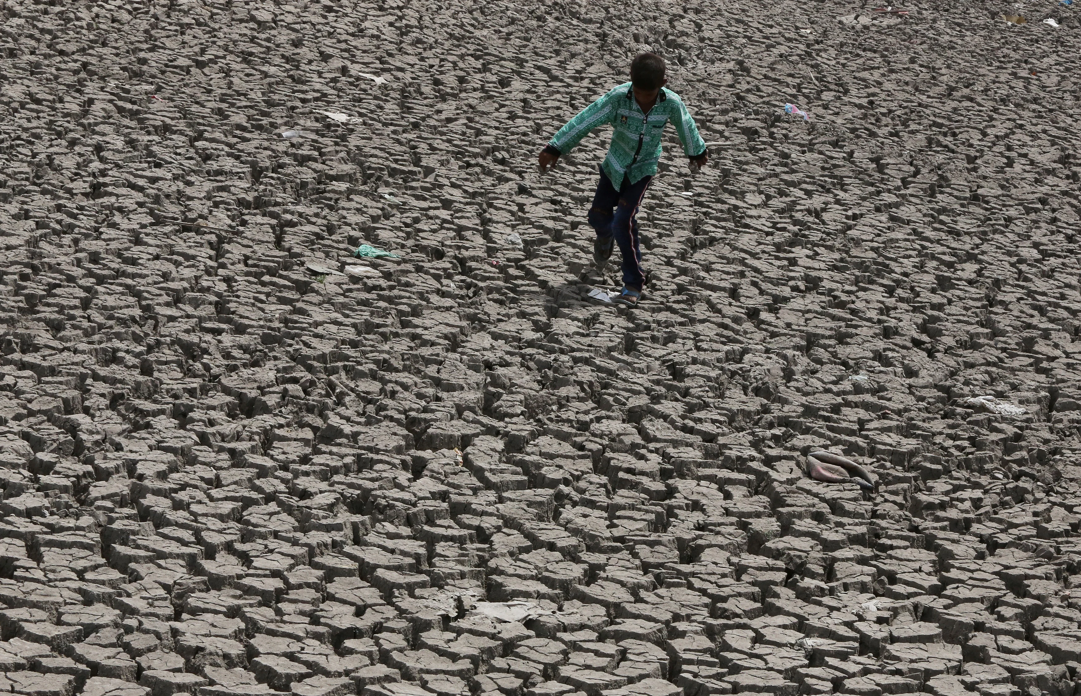 reuters- india heat wave2