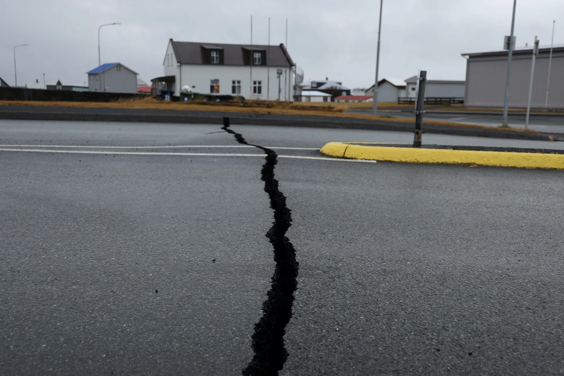 ICELAND-VOLCANO/RUV/Ragnar Visage/Handout via REUTERS