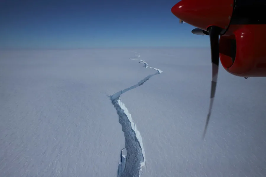 Iceberg twice the size of Toronto breaks off of Antarctic ice shelf
