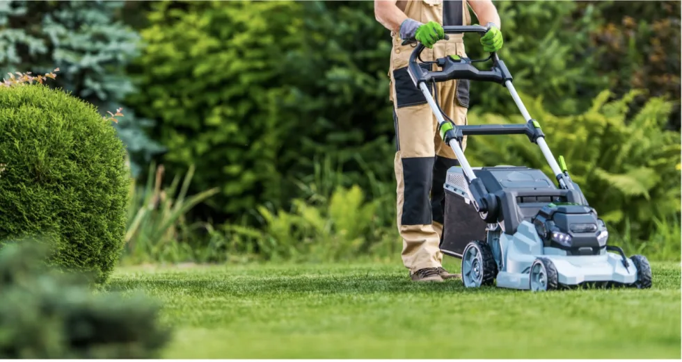 Getty Images: Lawn care, mowing, spring, summer, lawn mower, grass