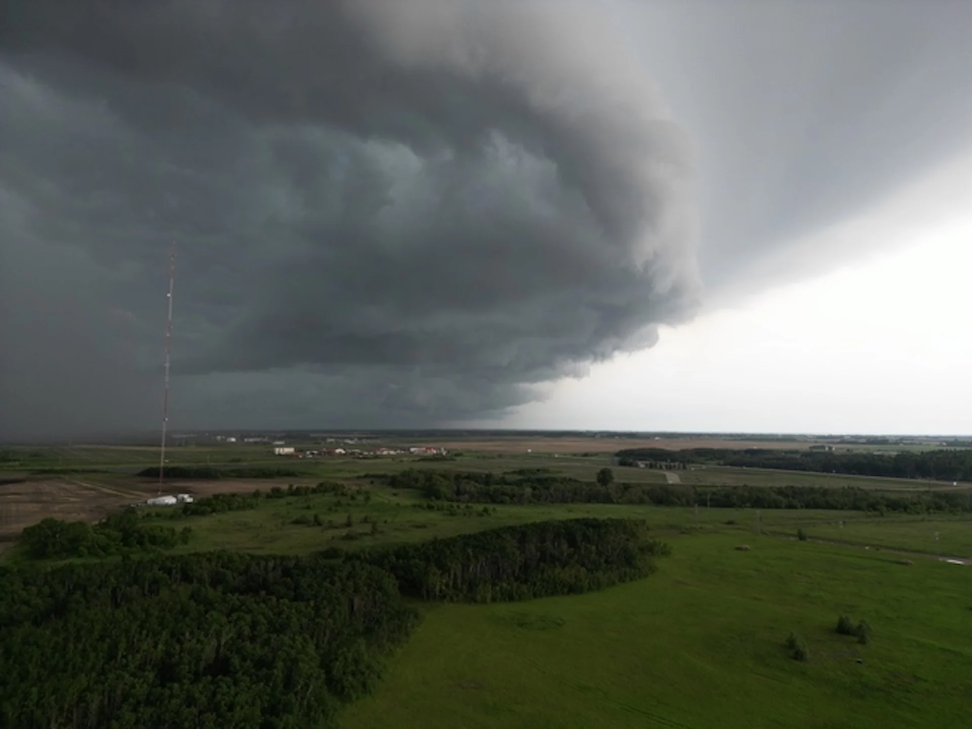 Tornado risk on parts of the Prairies amid severe storm chance Sunday