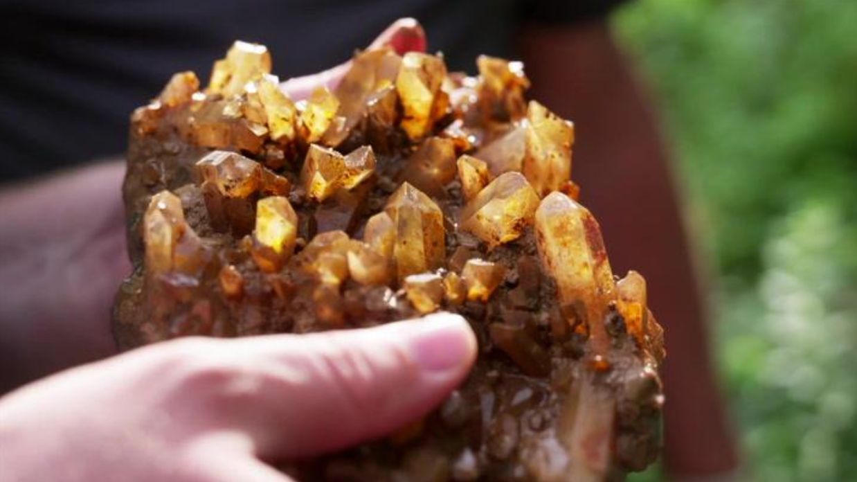 Unearthing legends: The hidden kingdom of quartz at Cristal du Lac