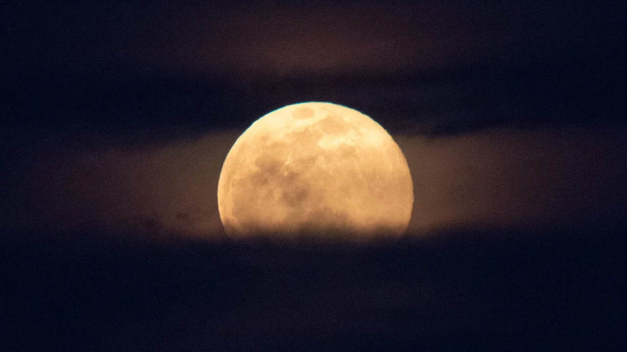 Supermoon March 2020-NASA-Joel-Kowsky