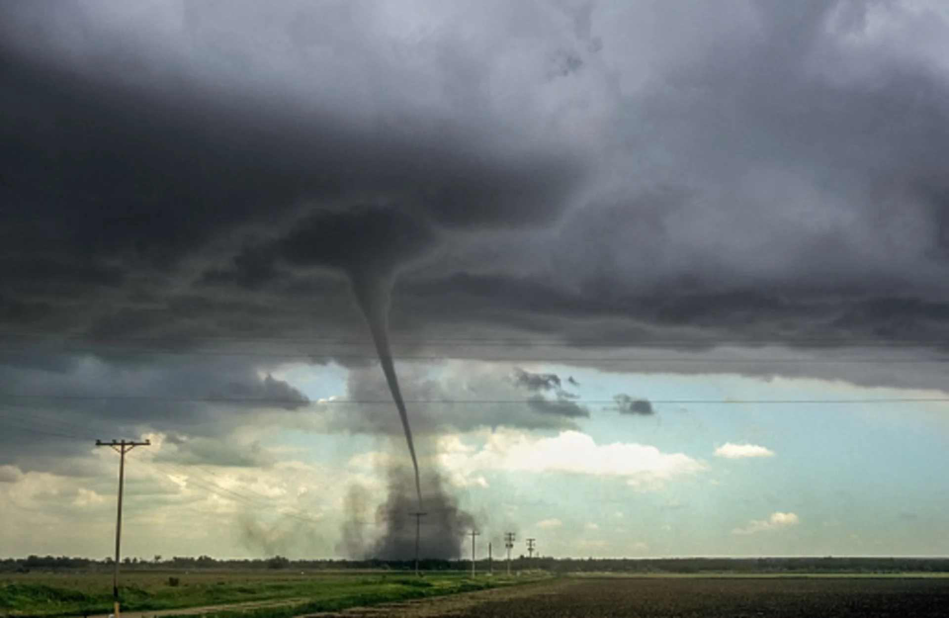 Is there a secret tornado alley hiding in B.C.? Find out what our meteorologist uncovered ... 