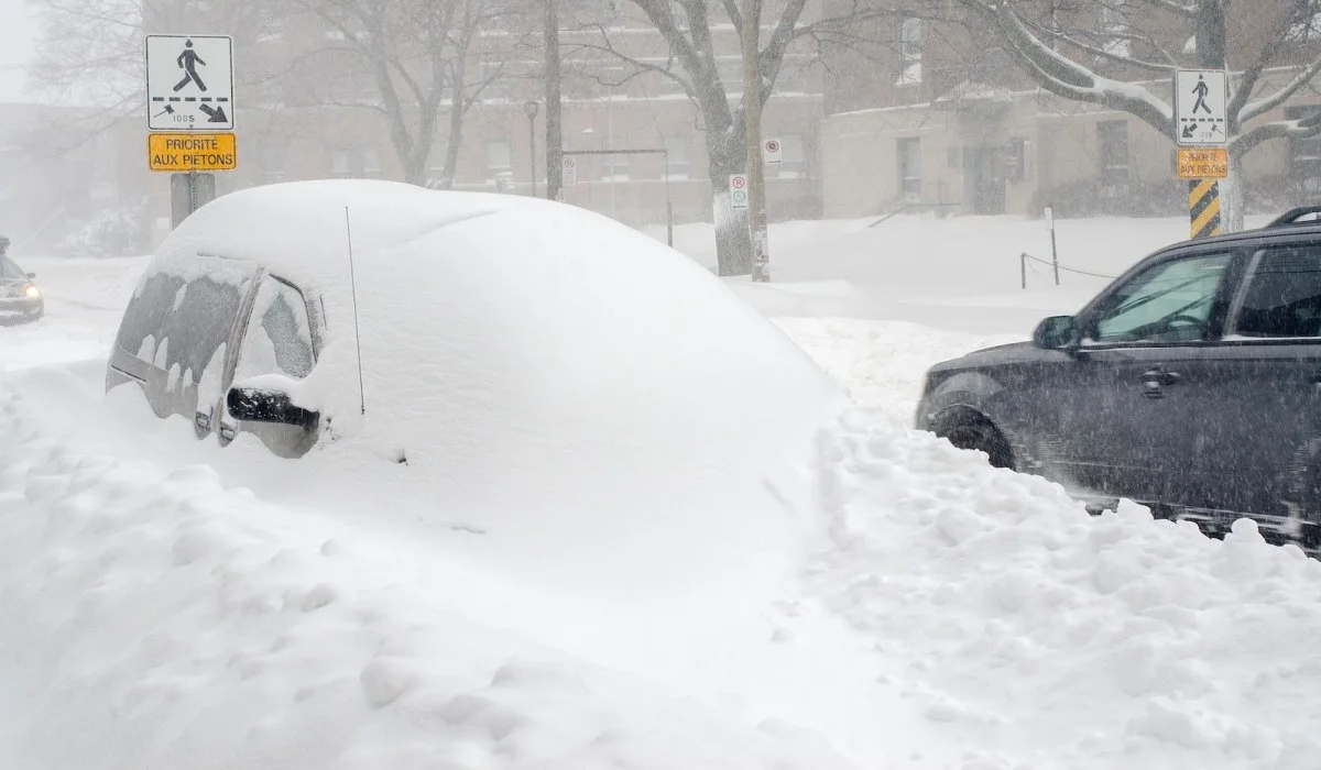 Week-end perturbé par une bordée de neige, 25 mm de pluie et rafales à 100 km/h