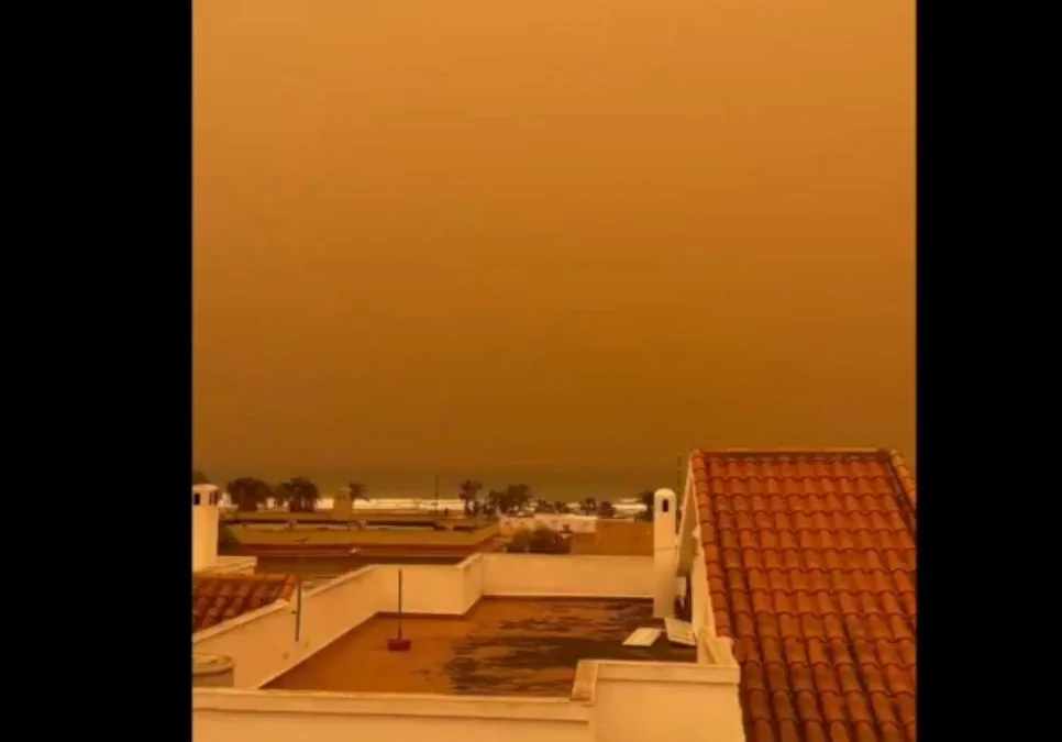 Un immense nuage de sable a envahi l'Europe