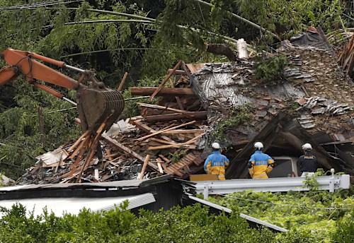 Typhoon Shanshan Drenches Japan, Prompting Landslide And Flood Alerts ...