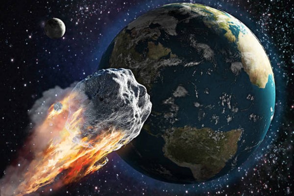Une étude prévoit l’orbite des astéroïdes pour les 1000 prochaines années et révèle qu’un seul présente un “risque” plus élevé que les autres.