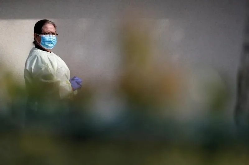 REUTERS - face mask