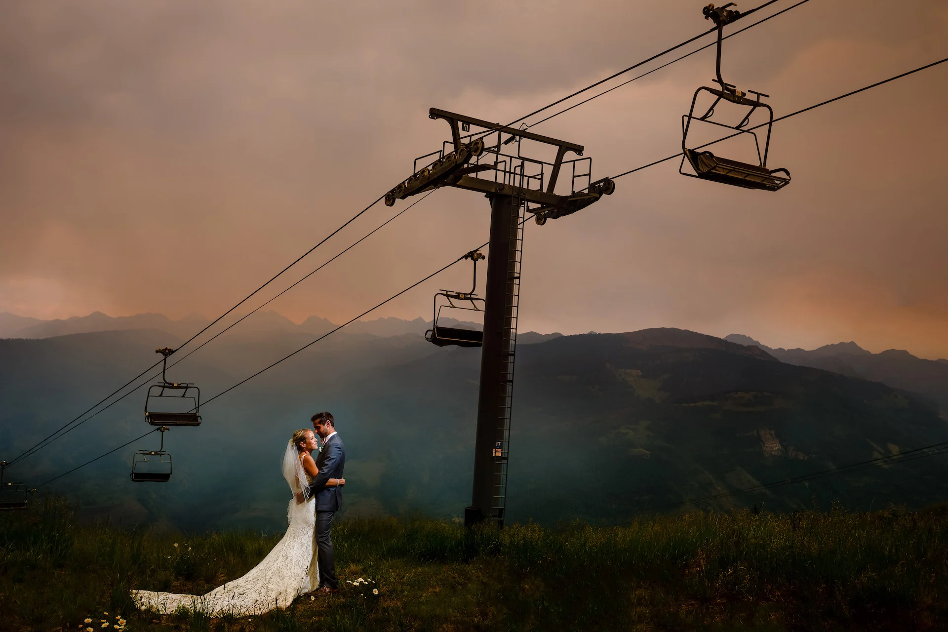 Photographers capture honest views of weddings during wildfire season 