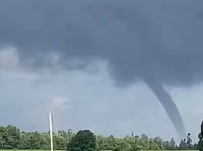 CBC: 'Unlike conventional tornadoes, waterspouts and landspouts are generally not associated with strong, rotating thunderstorms, so they tend to be weaker and shorter-lived,' says CBC meteorologist Jay Scotland. (Lorelei Pauley/Submitted)