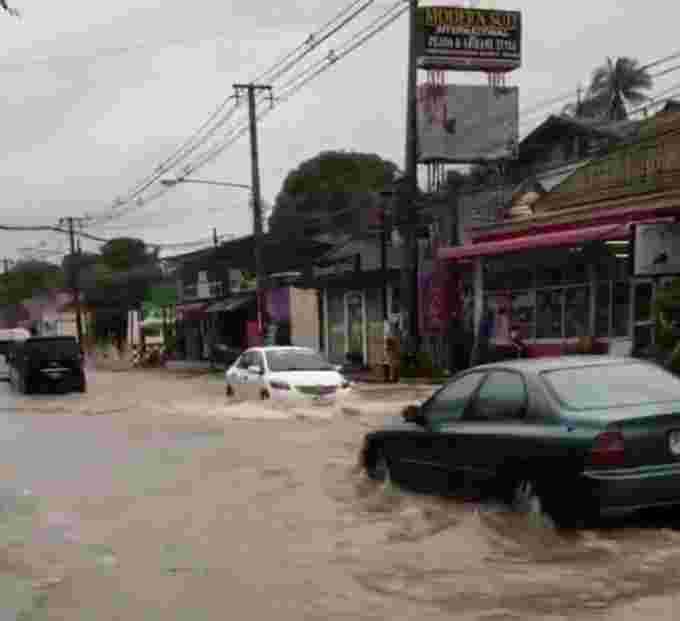 Floods hits Thai Island of Koh Samui 
