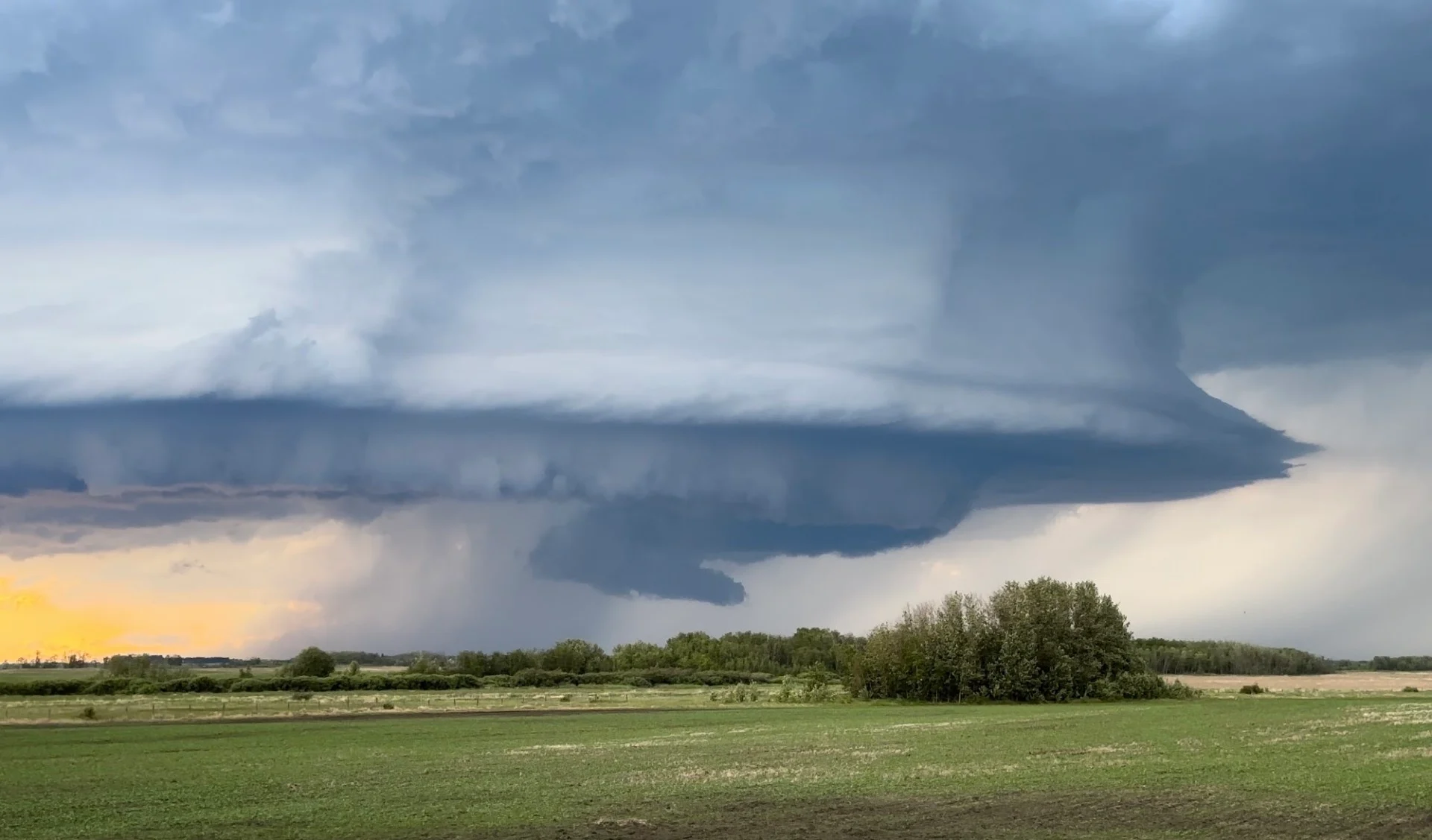 Tornado threat in southern Ontario’s severe storm setup on Friday