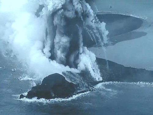 Spectacular eruption on Japan's 'new island' blasts ash, rocks 