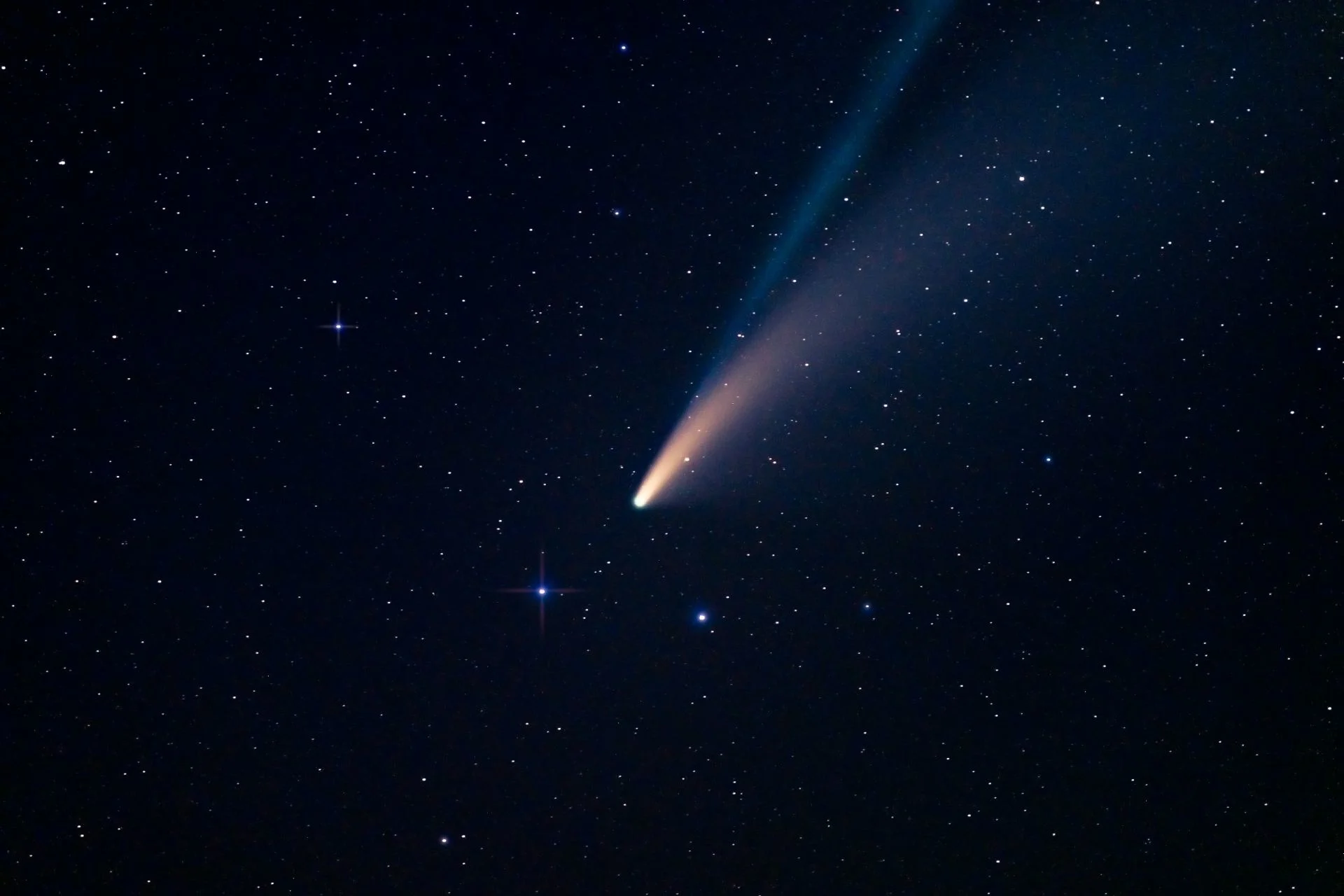 Une comète hors du commun s'invitera dans le ciel