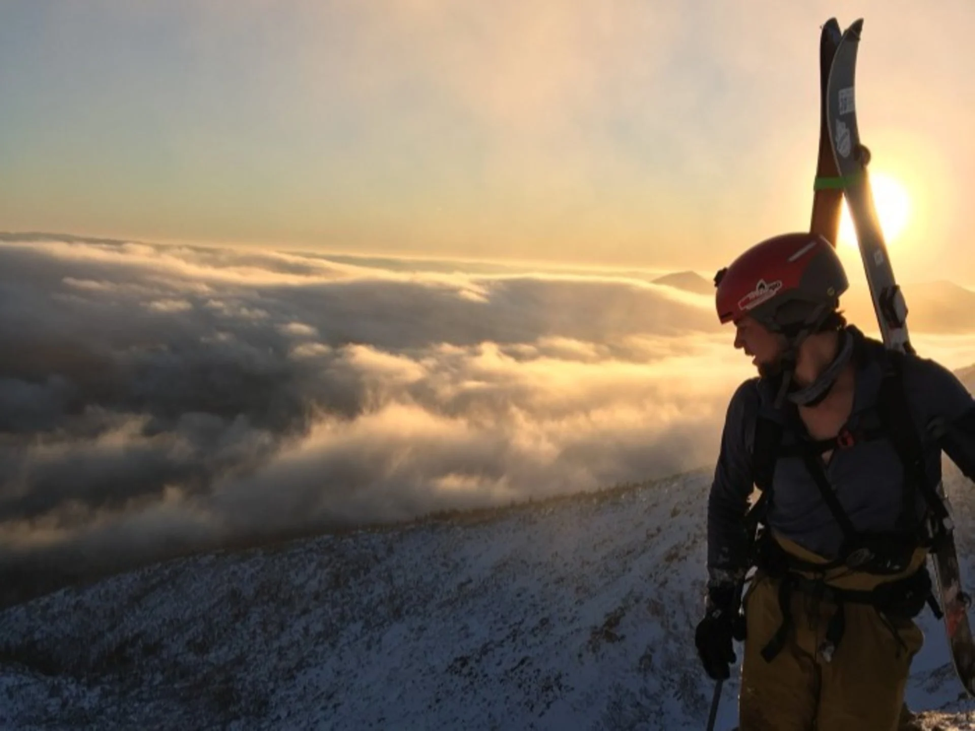 Il découvre que la montagne est vivante