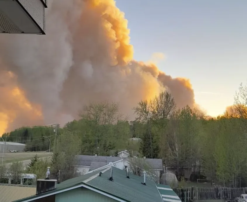 CBC: The fire near Fort Nelson, B.C., grew quickly as it was fanned by high winds in a drought-stricken part of the province. (Submitted by Tony Capot-Blanc)