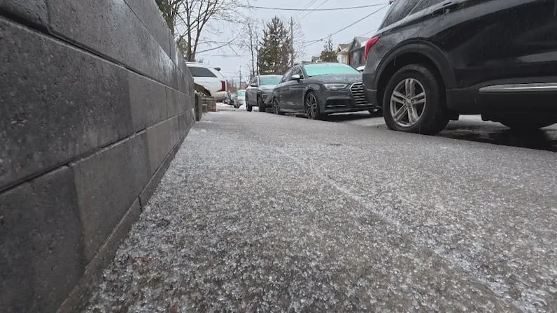 (CBC) Environment Canada recommends preparing for quickly deteriorating travel conditions and allowing adequate time for travel. (Patrick Morrell/CBC)
