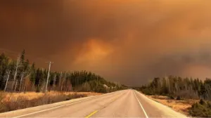 Wildfire that forced evacuation of Cranberry Portage could take weeks to put out