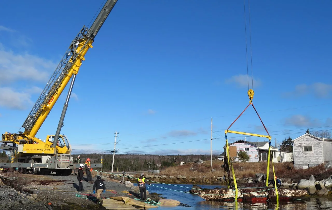 Boat Removal (Sambro, NS) VOC Feb2021/Canadian Coast Guard