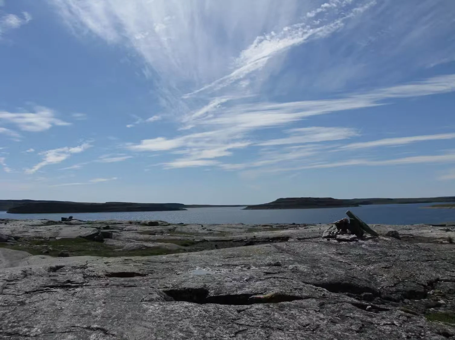 Creative Commons: The Nuvvuagittuq Greenstone Belt in northern Québec. (H. Rizo), CC BY 4.0