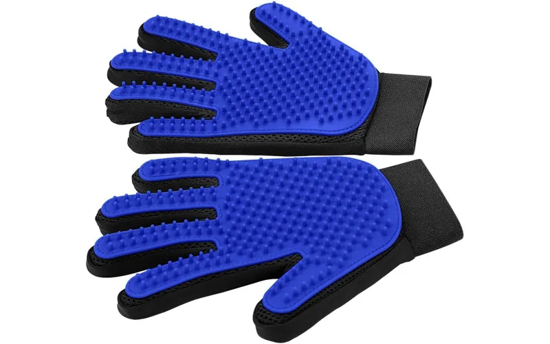 Pet hair gloves Amazon