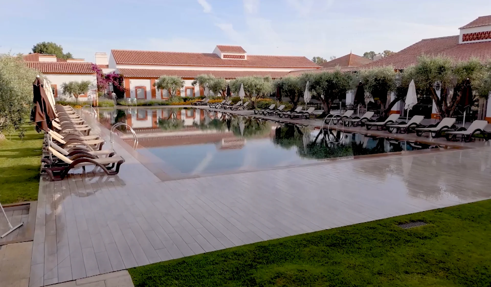 No re-use: Portugal sponsored - Alter Real pool