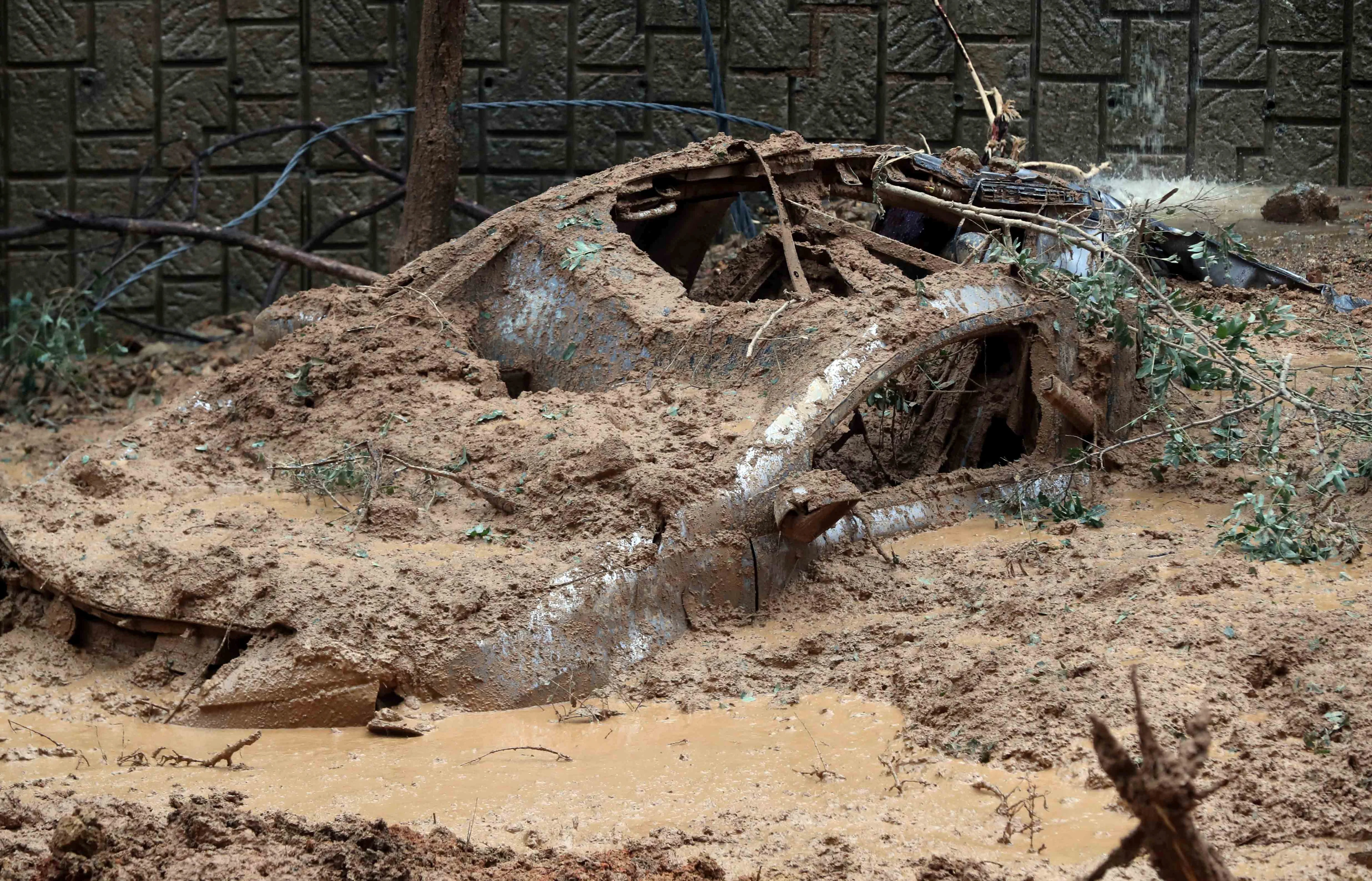 Landslide car destroyed typhoon haishen Reuters/Yonhap