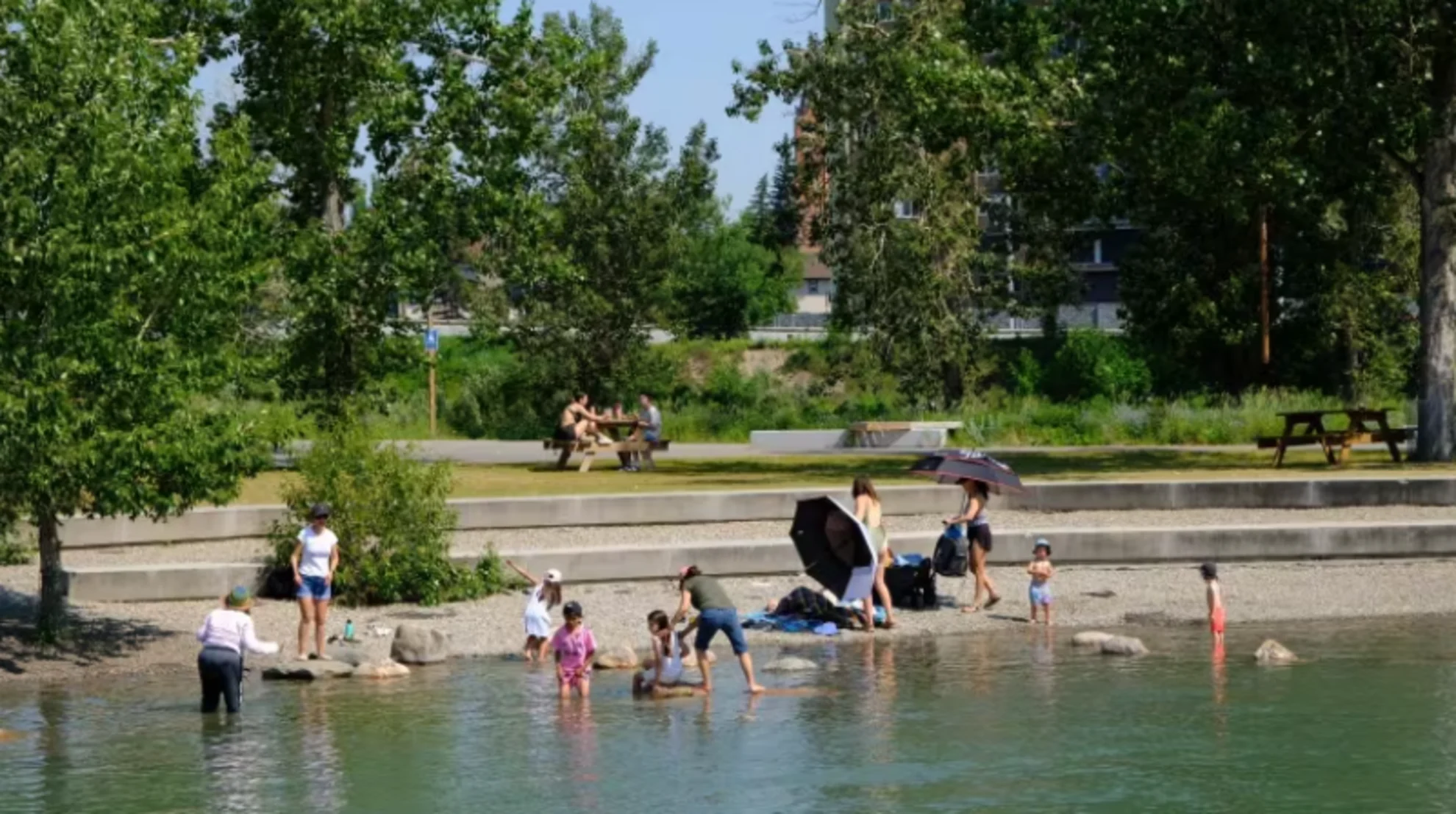 Outdoor pools in Calgary now allowed as water supply restoration work continues