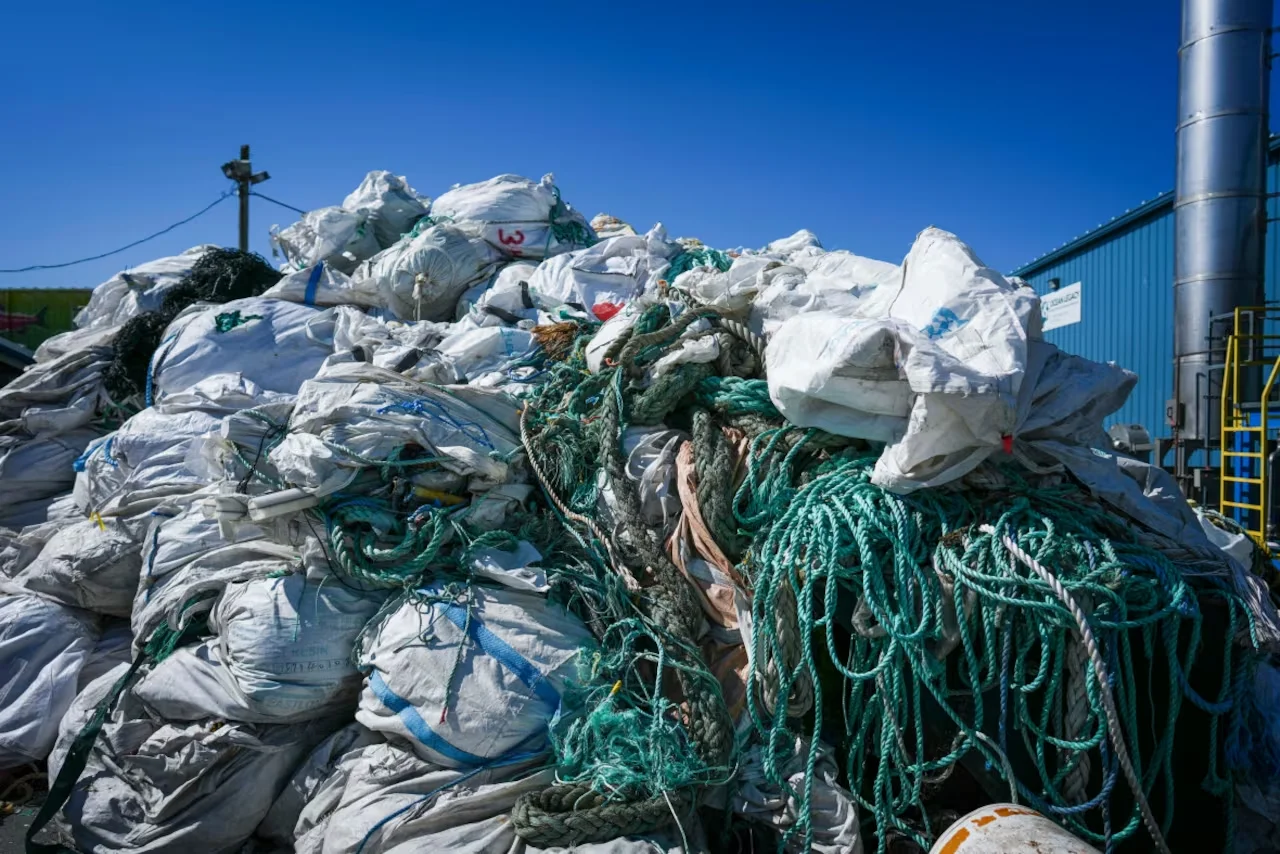 ocean-legacy-plastic-recycling-3/Ben Nelms/CBC