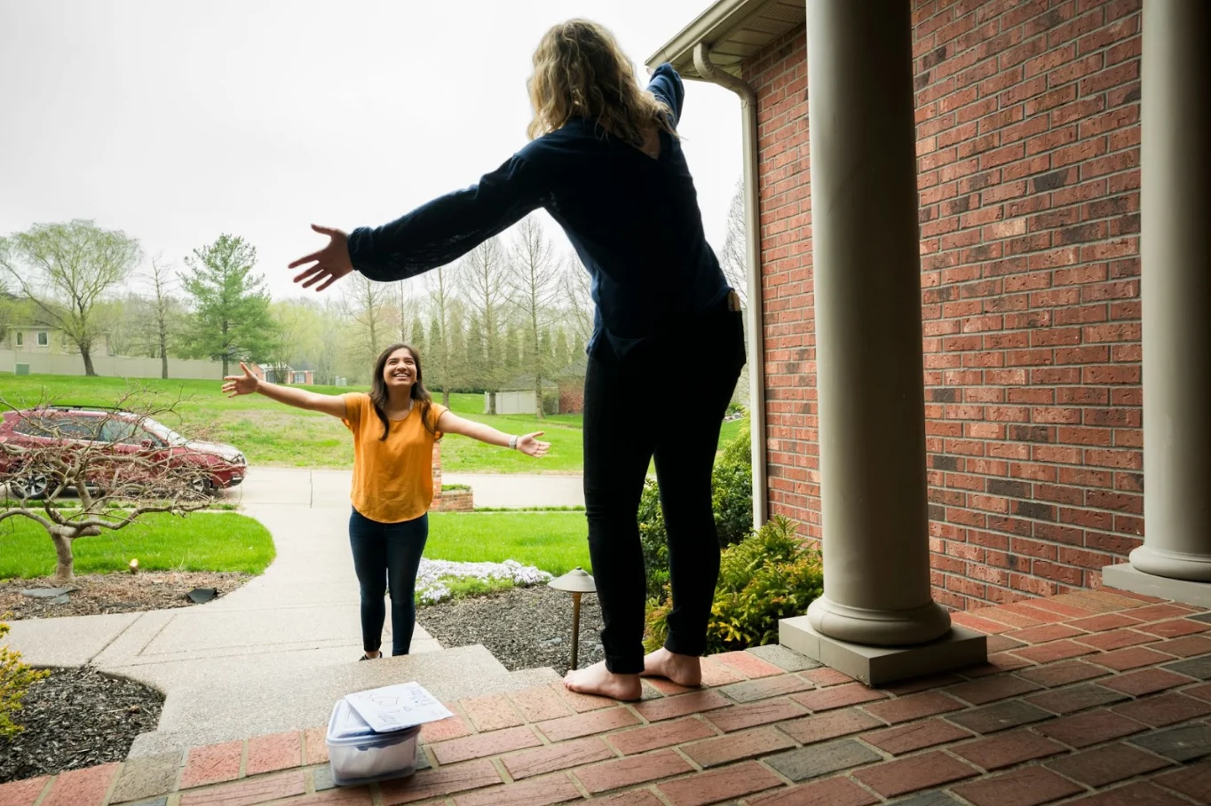 Getty Images: Social distancing 