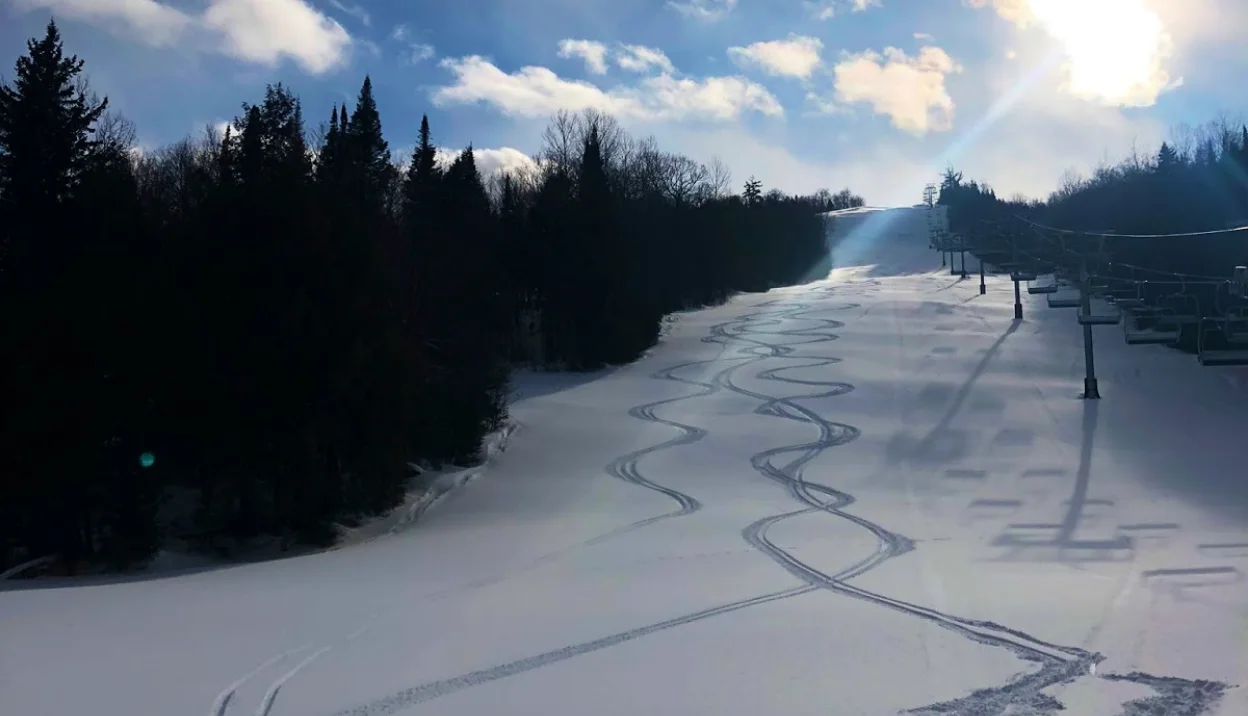COVID-19 halts Canadian ski season