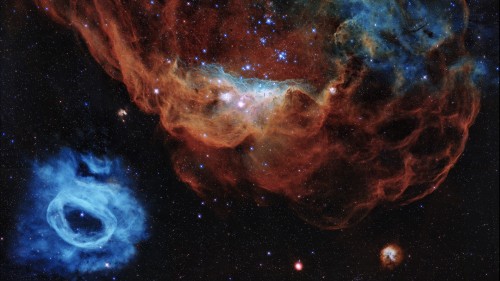 density of gas in eagle nebula