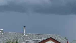 Possible funnel clouds spotted in south-central and southwestern parts of Sask.