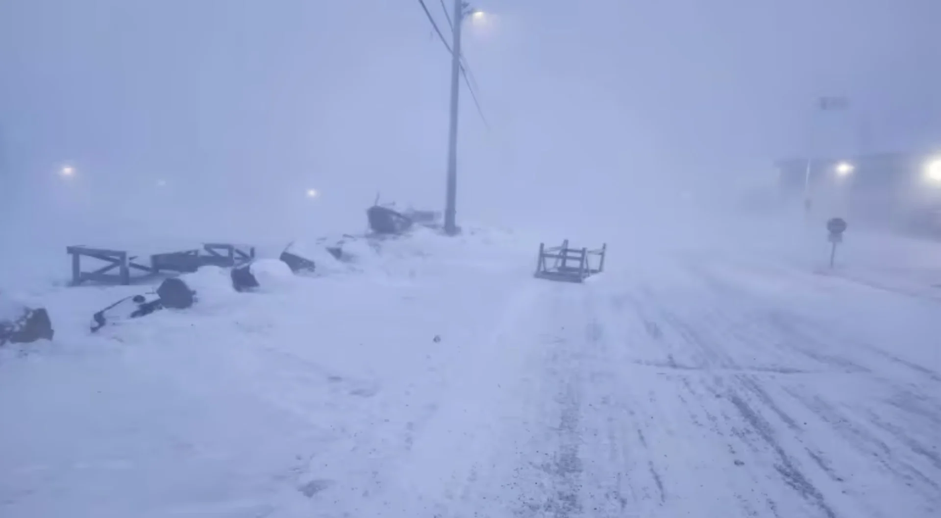 Blizzard shuts down Nunavut's Kivalliq region, cuts power in Arviat