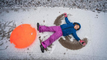 Le manque de neige nuit aux activités hivernales à Montréal