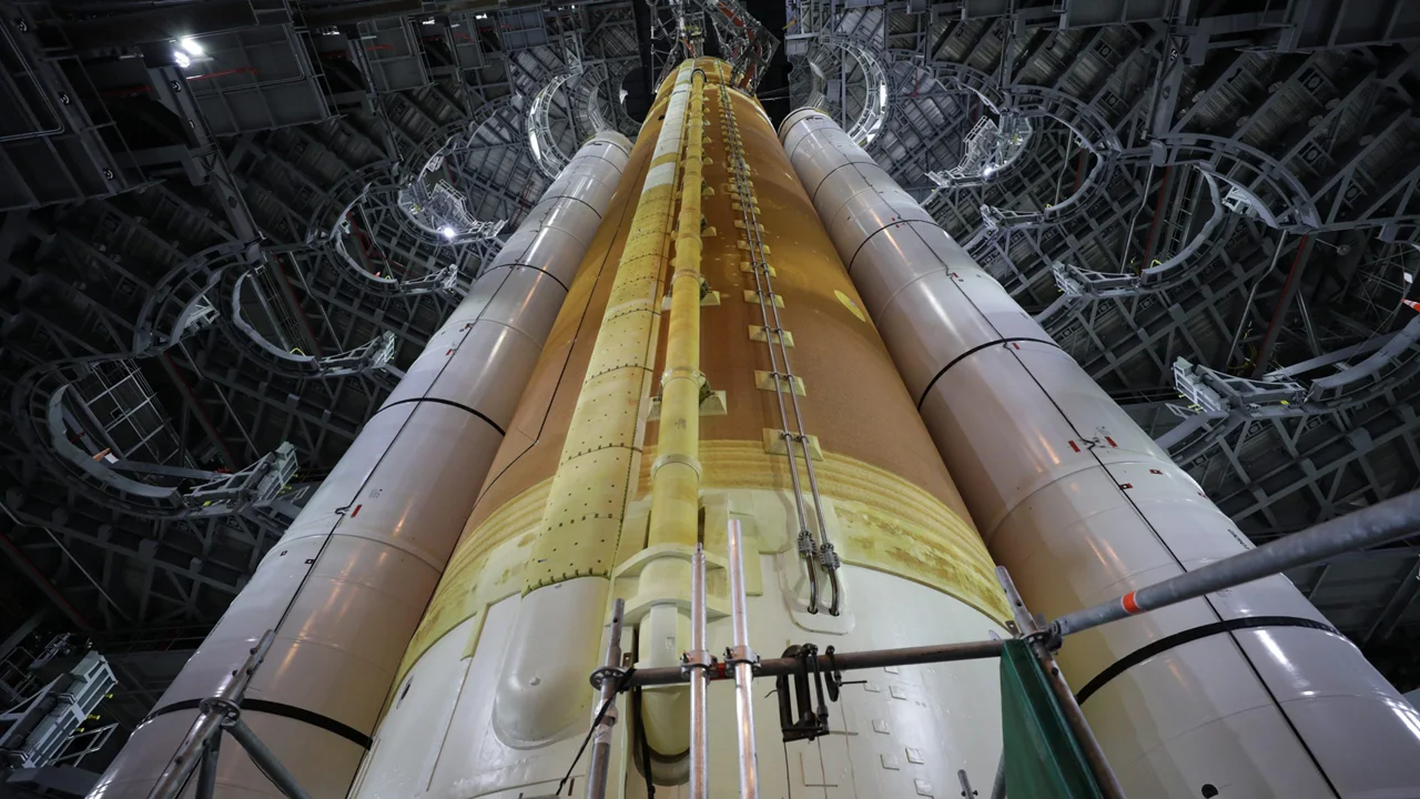 SLS-Stacked-in-VAB-at-Kennedy-Space-Center-NASA-FrankMichaux