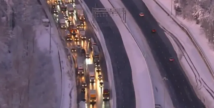 'Unprecedented': Winter storm strands drivers on Virginia hwy 19+ hours