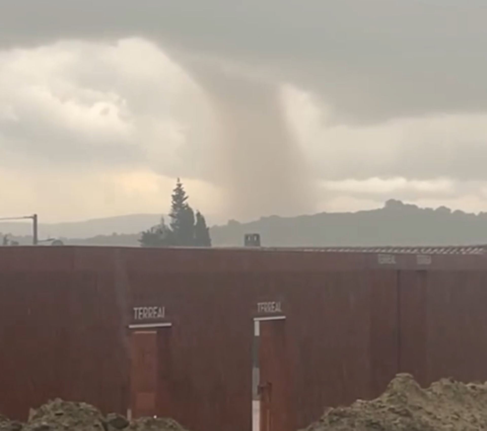 Photo: theweathernetwork.com Popular spot in southern France hit by rare, damaging tornado