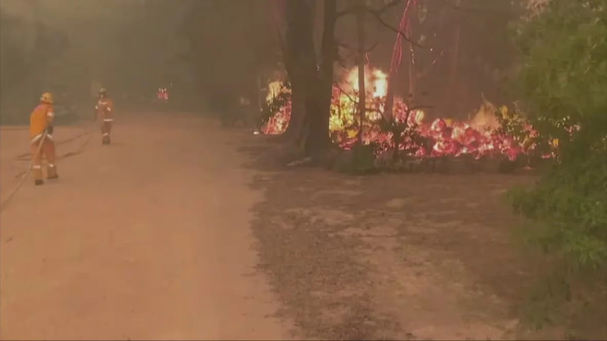 Volunteers, Wildfire, Fire, Canada, Victoria, Australia, August 28, 2025. (CBC News via Country Fire Authority)