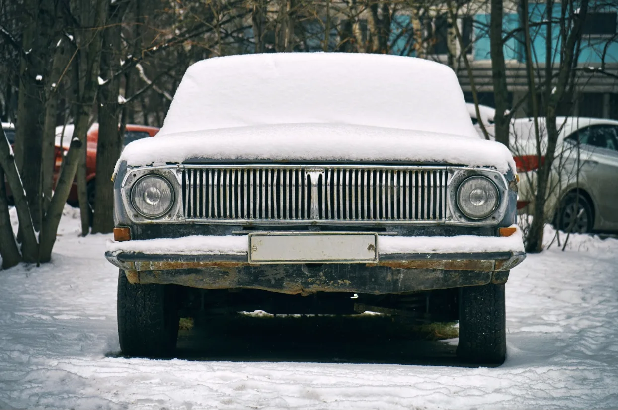Getty Images/Credit: Dzurag Creative #: 921036048: Car, rust, snow, vehicle. https://www.gettyimages.ca/detail/photo/old-russian-car-covered-with-snow-royalty-free-image/921036048?phrase=snow%20rust%20car&adppopup=true