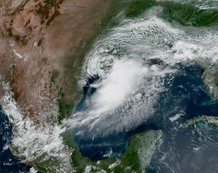 Arthur threatens the Gulf Coast as the Atlantic's first named storm in ...