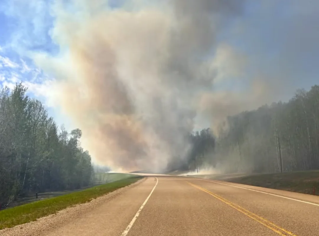 Conditions improve for crews battling Fort Nelson, B.C., wildfire The