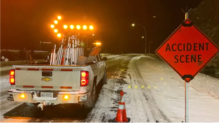 4 dead after Christmas Eve bus rollover on B.C. Highway 97C, dozens injured