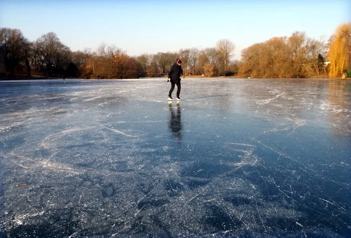 Patinoire : scénario favorable à une saison précoce ?