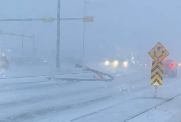 Travel remains dangerous as potent blizzard moves across the Prairies