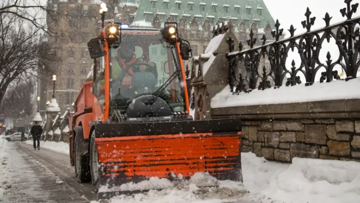 Ottawa blows through snow budget for 7th straight year