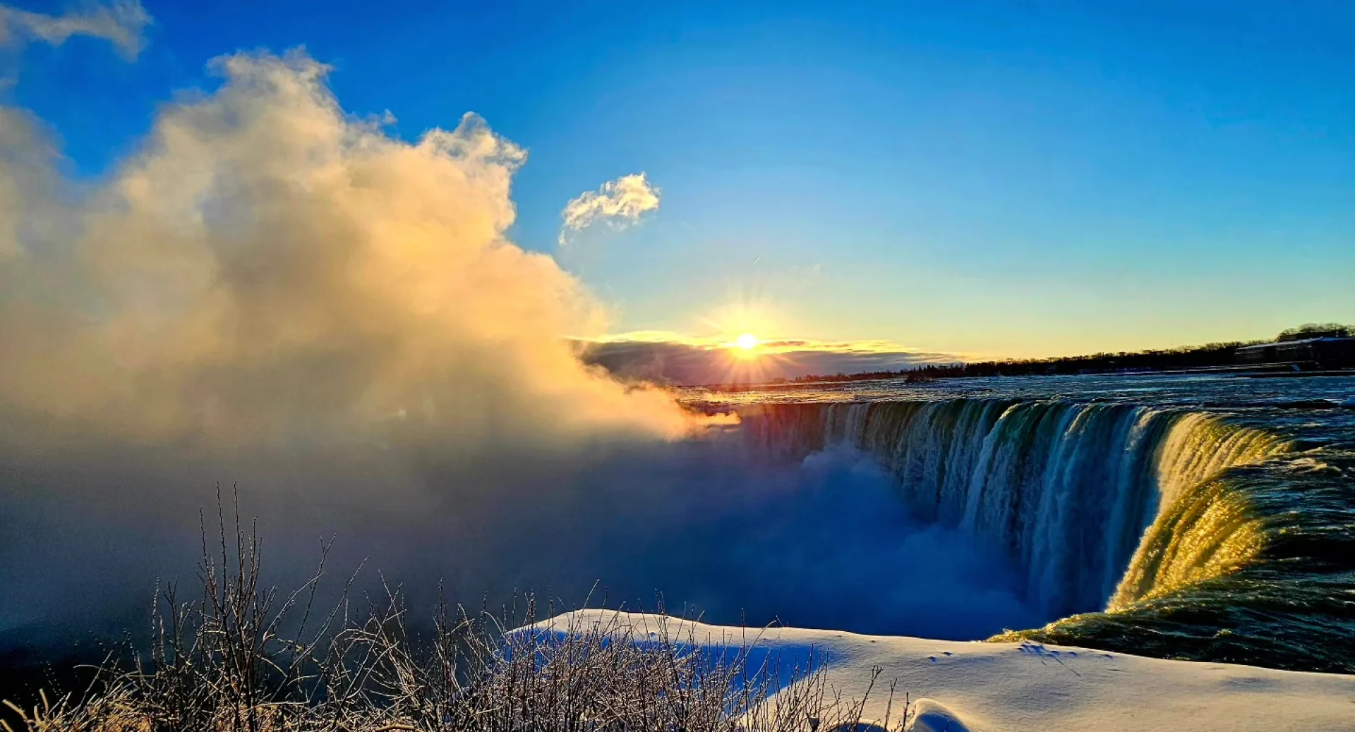 Niagara Falls declares state of emergency ahead of influx of eclipse visitors