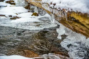 Sask. woman called a hero after saving boy who fell through ice