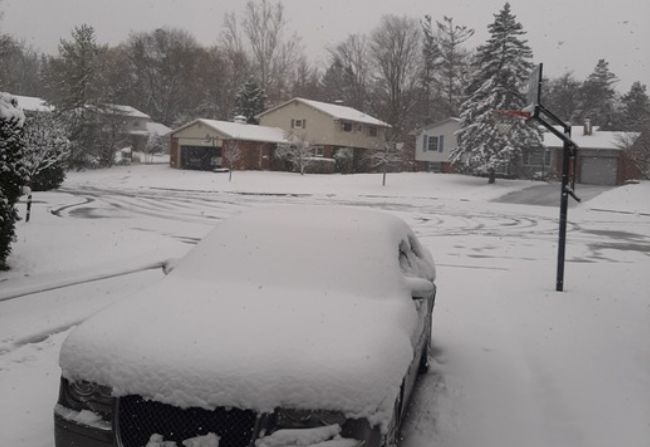 Snow complicates travel in Ontario, ice pellets and rain possible - The ...